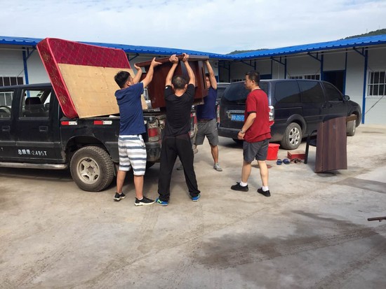 礦建三公司雙龍項(xiàng)目部喜遷新址