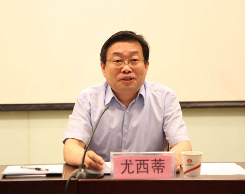 新班子上任一個月，看他們都忙了些啥？