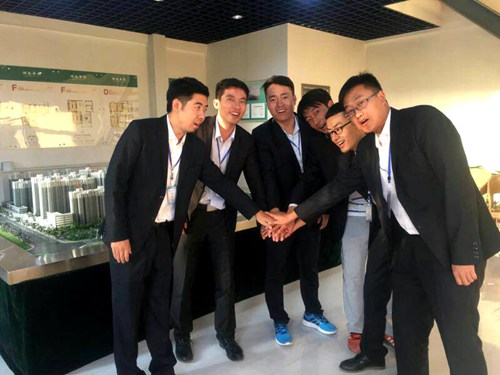 夢想，堅(jiān)持，輝煌