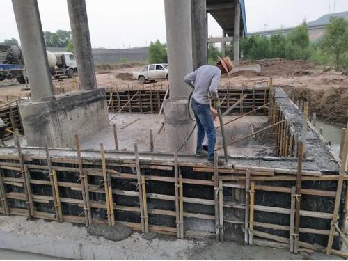 洗選煤運(yùn)營公司檸條塔運(yùn)營項目部雨季“三防”工作落到實處確保安全度汛