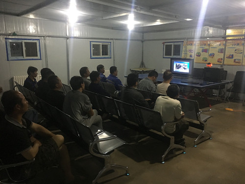 冬季施工鏖戰(zhàn)急，防寒措施保安全