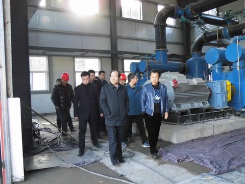 銅煤公司柴溝工地迎來銅川礦業(yè)公司黨委書記、執(zhí)行董事王蓬一行檢查指導(dǎo)工作