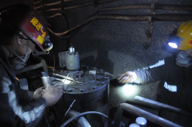 掘進公司北翼項目部“師帶徒”為打造“掘進鐵軍”提供人力保障