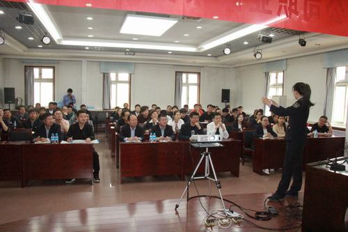 銅煤公司以培訓(xùn)為依托全面加強(qiáng)人才隊(duì)伍建設(shè)