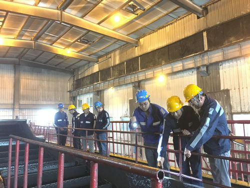 陜煤建設(shè)洗選煤運(yùn)營(yíng)公司扎實(shí)開(kāi)展“逢五下基層”活動(dòng)