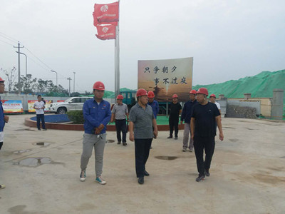 公司領(lǐng)導(dǎo)寧興剛赴咸陽(yáng)分公司施工一線(xiàn)檢查指導(dǎo)工作