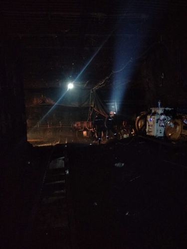 陜煤建設(shè)掘進(jìn)公司:鏟車(chē)出矸 單班進(jìn)尺11米創(chuàng)全年新高