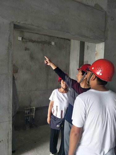 銅煤公司承建的渭南臨渭區(qū)朝陽大街拆遷安置小區(qū)A-9、A-10#樓順利完成竣工預(yù)驗(yàn)收