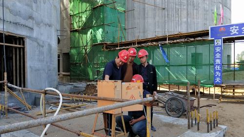 無(wú)怨無(wú)悔的建筑“候鳥(niǎo)”