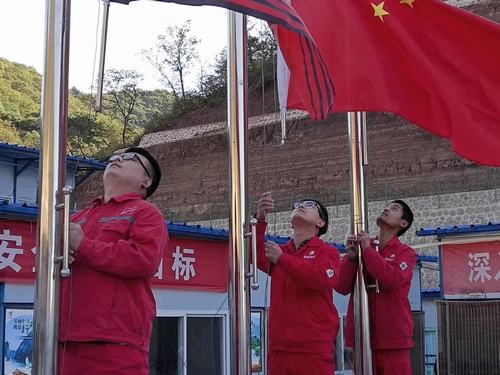 我與我的第一個(gè)基層國慶節(jié)