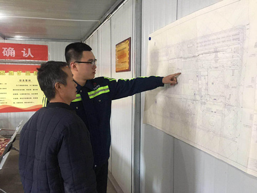 陜煤建設(shè)機(jī)電安裝公司：堅守一線為祖國獻(xiàn)禮