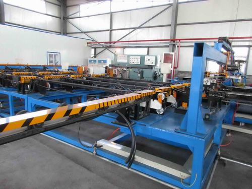 陜煤建設(shè)洗選煤運營公司礦山支護材料加工廠側(cè)記