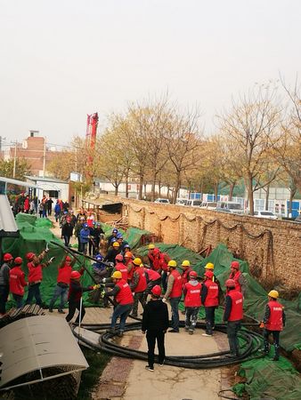 人心齊、泰山移，團(tuán)結(jié)就是力量