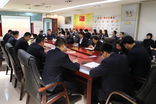 礦建二公司“講政治、敢擔(dān)當(dāng)、改作風(fēng)”專題教育及違規(guī)收送禮金問題專項(xiàng)整治工作全面鋪開