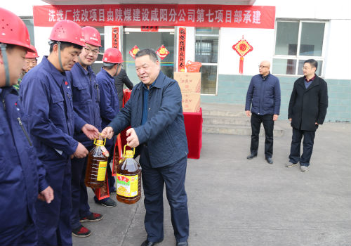 瞧，我們的春節(jié)這樣過