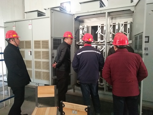 陜煤建設(shè)設(shè)備租賃中心扎實(shí)開(kāi)展節(jié)后復(fù)工機(jī)電設(shè)備安全專項(xiàng)檢查活動(dòng)