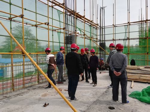 陜煤建設(shè)渭南分公司第二、五項(xiàng)目部進(jìn)行內(nèi)部交流學(xué)習(xí)