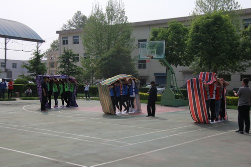 陜煤建設(shè)銅煤公司開展“慶五一、迎五四”趣味運(yùn)動會