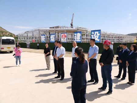 榆林市委常委、組織部部長張啟東一行蒞臨陜煤建設(shè)天工公司承建的清澗紅棗深加工項目調(diào)研指導(dǎo)工作