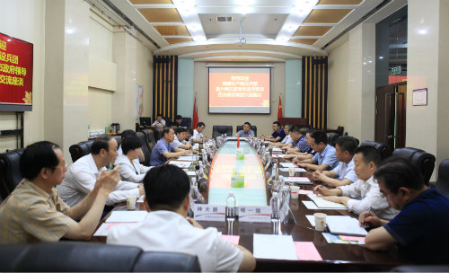 新疆生產(chǎn)建設(shè)兵團(tuán)第六師五家渠市政府領(lǐng)導(dǎo)來(lái)陜煤建設(shè)考察交流