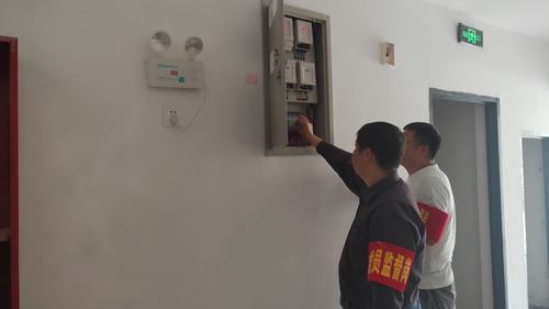 陜煤建設(shè)銅煤公司第二十項(xiàng)目部開展黨員安全質(zhì)量監(jiān)督崗