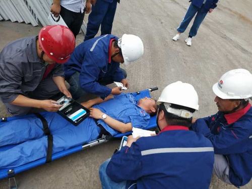 陜煤建設(shè)韓城分公司各基層單位積極開展高空墜落事故應急救援演練活動