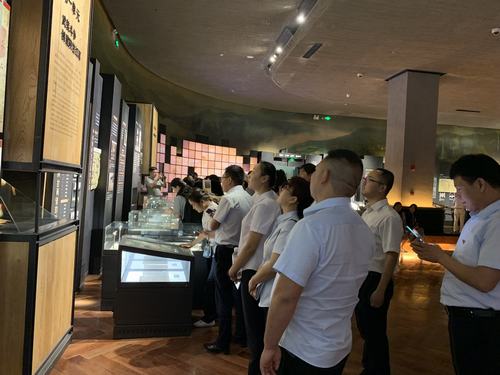 陜煤建設(shè)洗選煤運(yùn)營公司澄合山陽黨支部 “主題黨日+”活動迎接建黨98周年