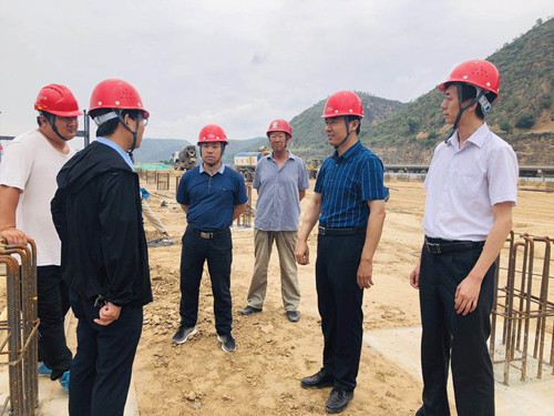 轉(zhuǎn)變作風(fēng)求實效，現(xiàn)場督戰(zhàn)解難題