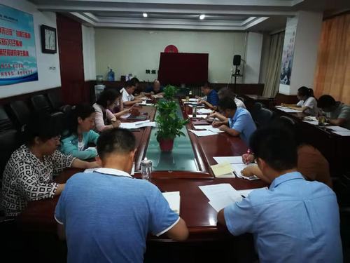 陜煤建設韓城分公司第一時間傳達陜煤建設第二季度追趕超越點評會暨上半年經濟運行分析會會議精神