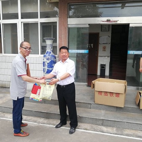 陜煤建設(shè)設(shè)計研究院： 積極開展“送清涼、沁人心”活動