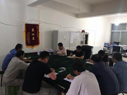 陜煤建設(shè)銅煤公司第四項目部黨支部開展“不忘初心、牢記使命”主題教育研討活動促思想提升