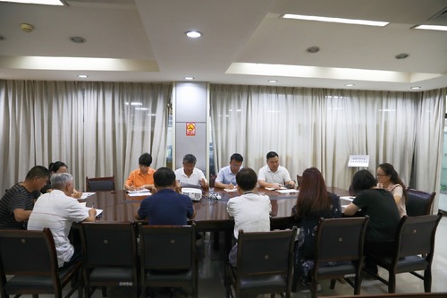 陜煤建設(shè)路橋分公司召開(kāi)對(duì)照黨章黨規(guī)找差距暨檢視問(wèn)題專(zhuān)題會(huì)