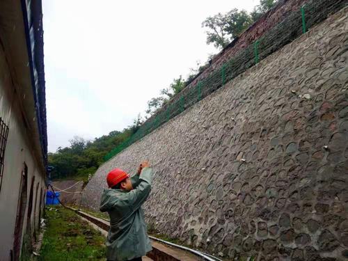 陜煤建設礦建二公司冶坪項目部開展“雨季三防”專項檢查活動