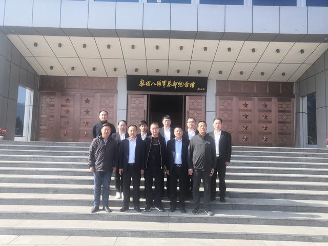 陜煤建設(shè)洗選煤運(yùn)營公司赴左權(quán)麻田開展“緬懷先烈、不忘初心”紅色教育之旅