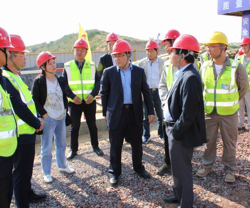 王明智深入陜北片區(qū)施工現(xiàn)場檢查指導工作