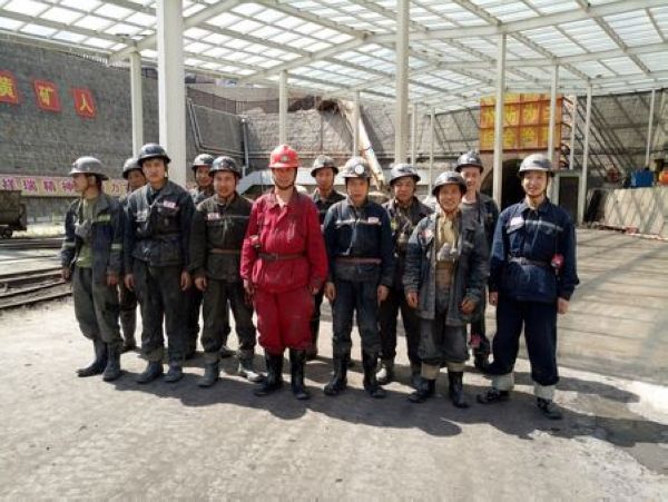 陜煤建設天工公司施工的黃陵礦業(yè)瑞能煤業(yè)109工作面切眼順利貫通