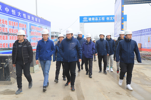 陜煤建設(shè)漢中分公司赴中鐵十二局集團漢中悅瓏灣項目對標交流