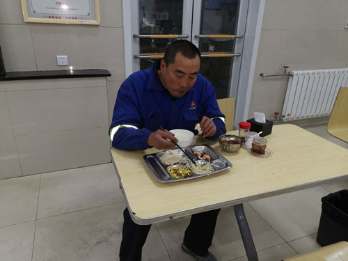 春節(jié)，最后的堅(jiān)守