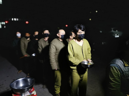 陜煤建設機電安裝公司小保當項目部疫情生產(chǎn)兩不誤， 不負春光保進度