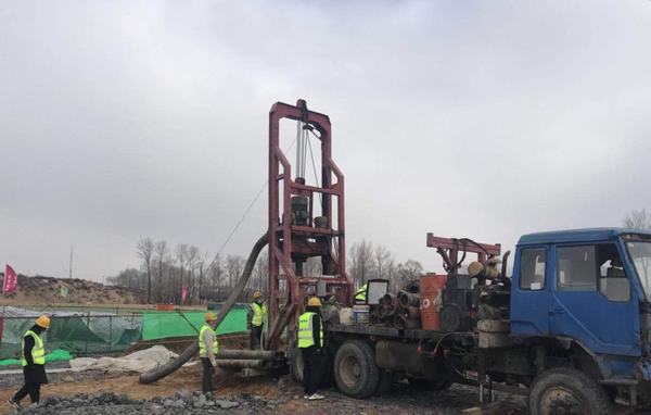 陜煤建設(shè)銅煤公司承建的靖神鐵路項目孟家灣站機(jī)輛中心工程順利開工建設(shè)