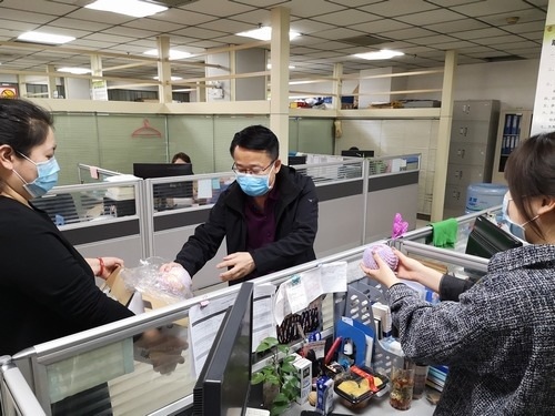 “蘋蘋”安安，陜煤建設路橋分公司戰(zhàn)“疫”有溫度