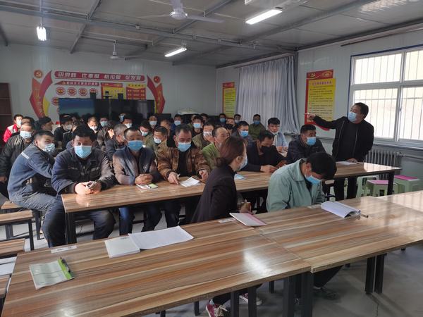 陜煤建設(shè)礦建二公司車村項(xiàng)目部扎實(shí)推進(jìn)“學(xué)法規(guī)、抓落實(shí)、強(qiáng)管理”活動(dòng)