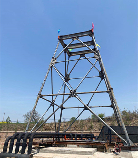 陜煤建設(shè)機電安裝公司：彬長小莊礦進風立井管路安裝工程施工正酣