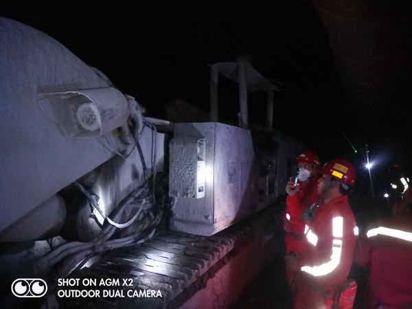 陜煤建設(shè)礦建二公司開(kāi)展安全用電大排查活動(dòng)