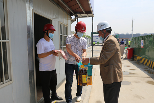 天工公司“五一”勞動(dòng)節(jié)走訪慰問(wèn)一線(xiàn)員工