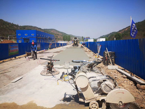 奮斗，是屬于新時(shí)代勞動(dòng)者的魅力