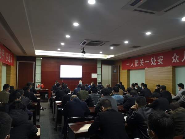 陜煤建設(shè)掘進(jìn)公司：基層普法為員工健康撐起保護(hù)傘