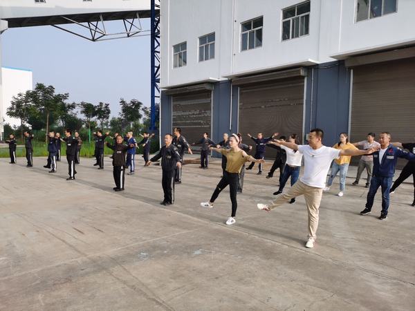 陜煤建設(shè)洗選煤運營公司澄合山陽運營項目部喊你來做廣播體操啦！