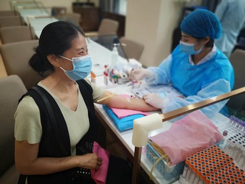 路橋分公司組織員工體檢，為員工健康保駕護(hù)航