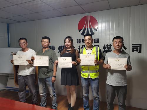 陜煤建設(shè)銅煤公司第一項(xiàng)目部開展以“演繹青春，筑夢(mèng)銅煤”為主題藝術(shù)會(huì)展活動(dòng)聚力青春能量迸發(fā)工作激情